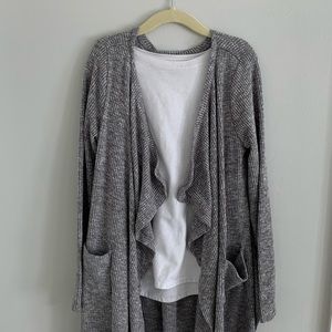 Long sleeve kids gray cardigan
